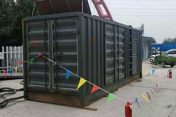 米东发电机租赁空气滤清器多久更换一次？