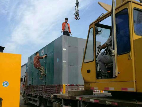米东更换水冷式机油散热器密封件的操作流程是怎样的？